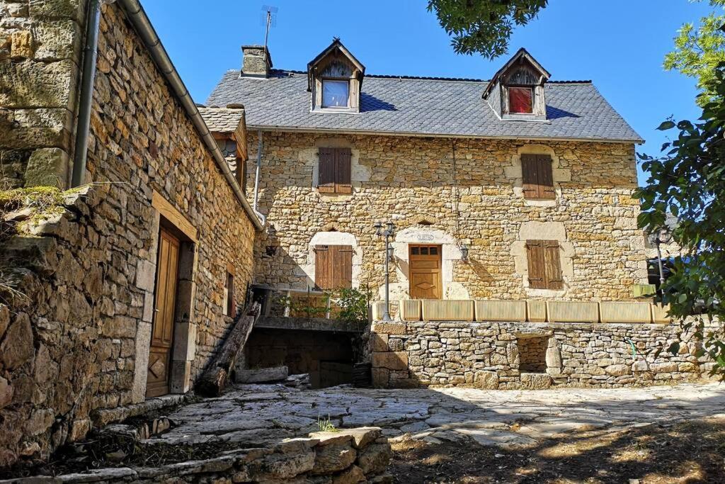 Maison Traditionnelle En Lozere Saint-Saturnin  Екстериор снимка