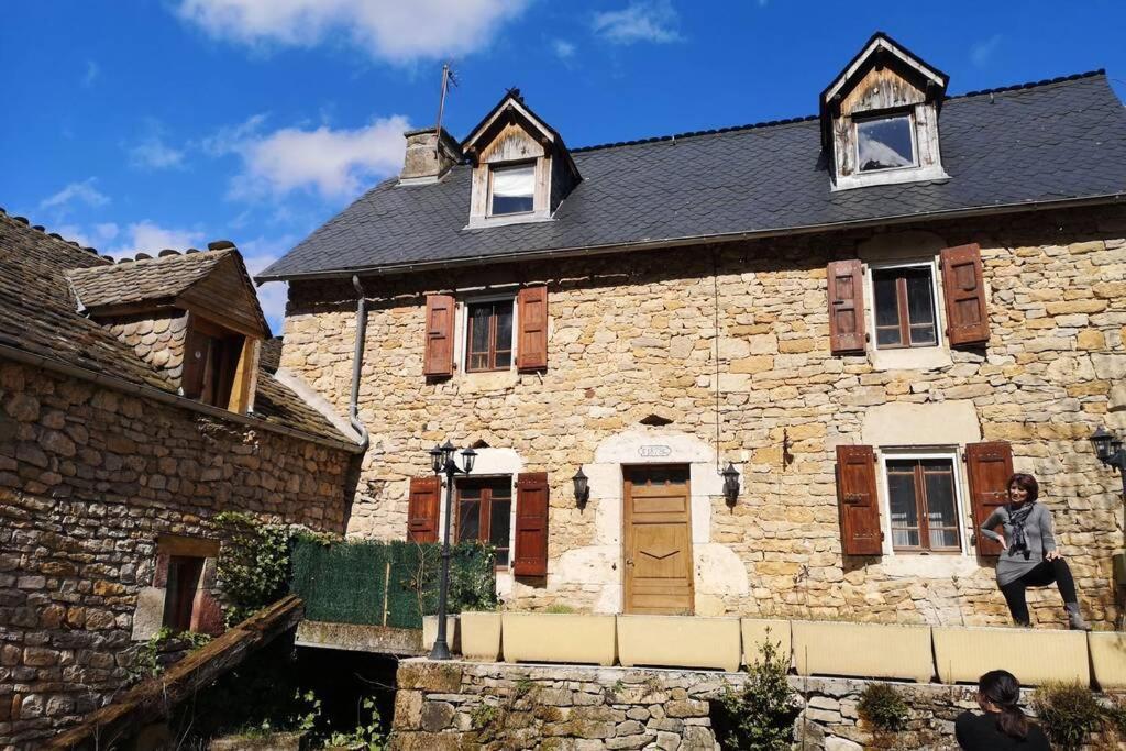 Maison Traditionnelle En Lozere Saint-Saturnin  Екстериор снимка